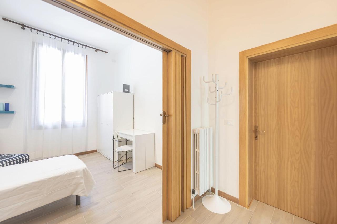Appartement Arte E Cinema - 10 Min Da Venezia à Mestre Extérieur photo